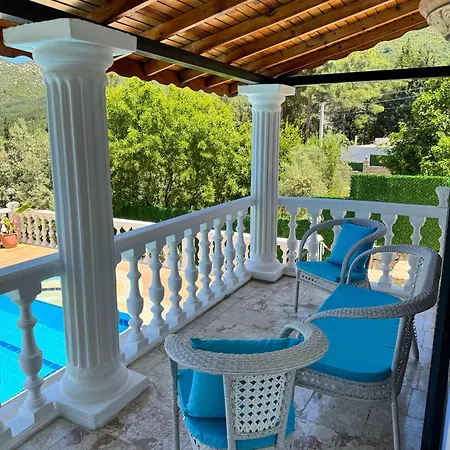 Fethiye'de Doga Manzarali וילה *